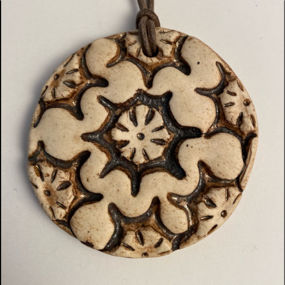 Vintage Betty Foster Ceramic Pottery Medallion Necklace